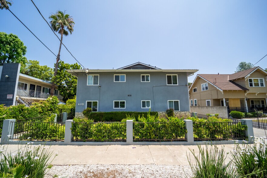 More Photos Of 610 N Oakland Ave, Pasadena Apartments For Sale