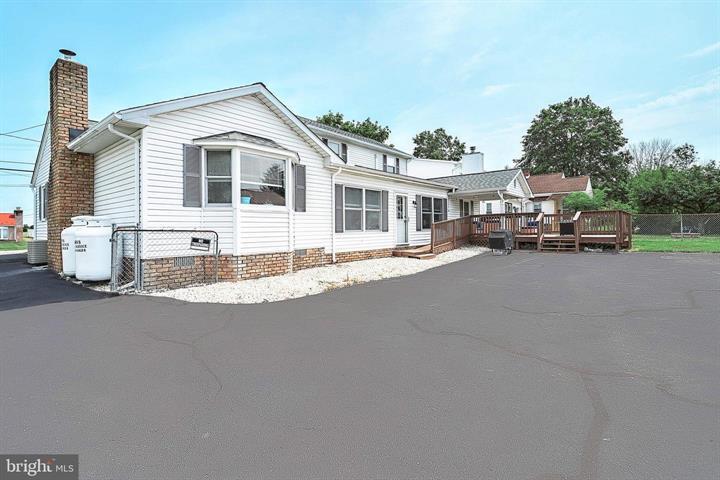 More Photos Of 1270 Chambersburg Rd, Gettysburg Specialty For Sale