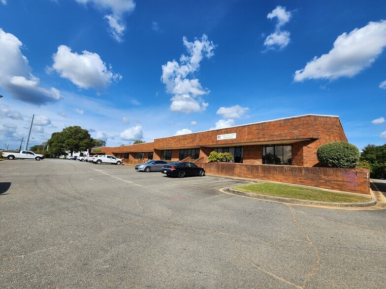 More Photos Of 750 Baconsfield Dr, Macon-Bibb Light Manufacturing For Lease