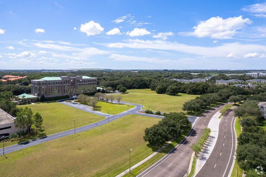 More Photos Of 9927 Delaney Lake Dr, Tampa Office For Sale