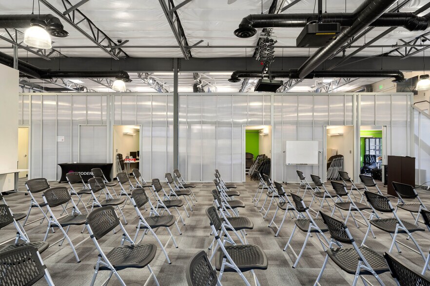 More Photos Of 920 Reserve Dr, Roseville Loft Creative Space For Lease