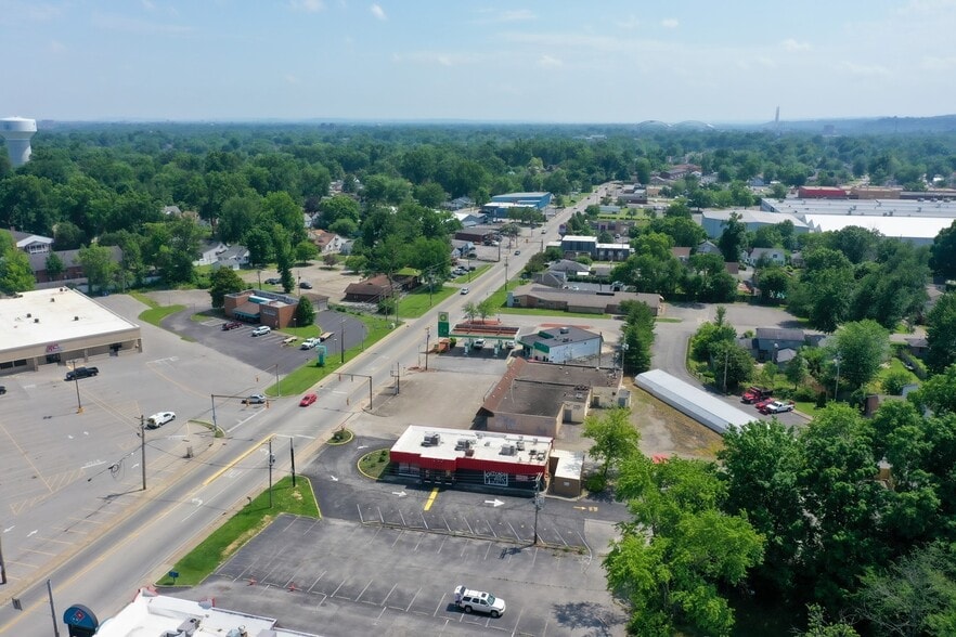 More Photos Of 2601 Charlestown Rd, New Albany Fast Food For Sale