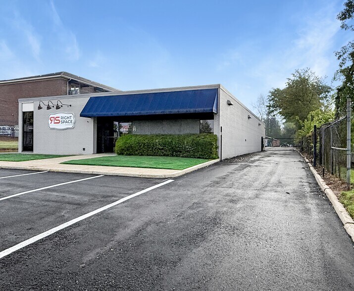 More Photos Of 1901 8th Ave, Tuscaloosa Office For Lease