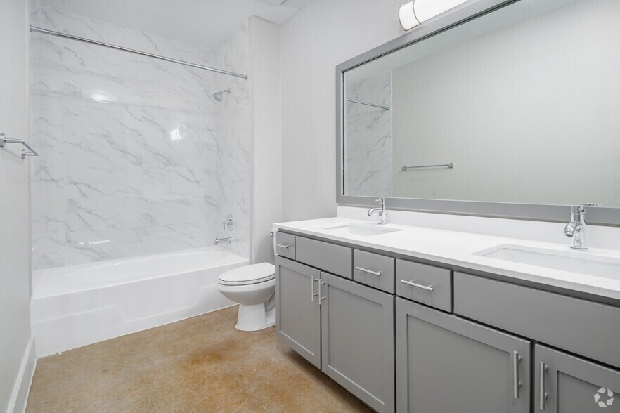 More Photos Of 100 N Santa Rosa St, San Antonio Apartments For Lease