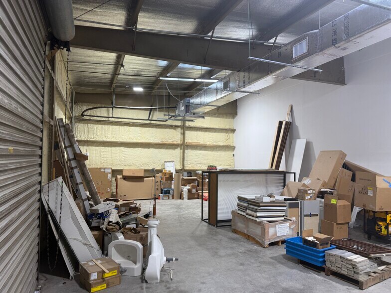 More Photos Of 5790 Washington St, Naples Manufacturing For Lease