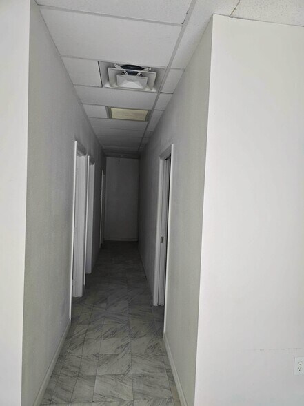 More Photos Of 8650 N Houston Rosslyn Rd, Houston Unknown For Lease