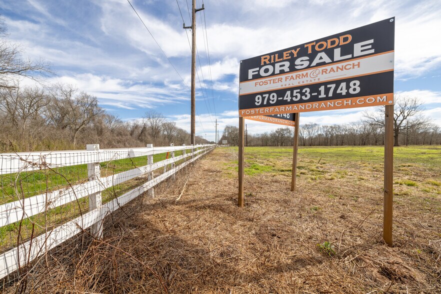More Photos Of 33715 Farm to Market Road 1093, Fulshear Land For Sale