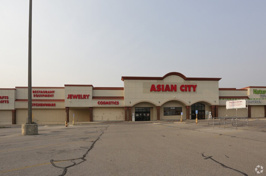 More Photos Of 1653 W 9000 S, West Jordan Storefront For Lease