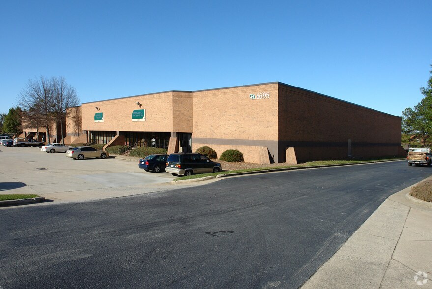 More Photos Of 6695 Jimmy Carter Blvd, Norcross Distribution For Lease