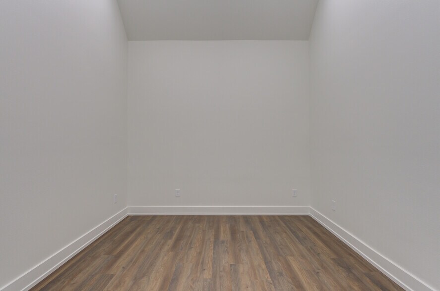 More Photos Of 8922 County Road 6820, Lubbock Warehouse For Sale