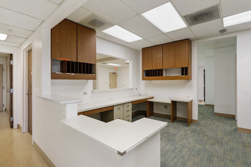More Photos Of 1760 Termino Ave, Long Beach Medical For Lease