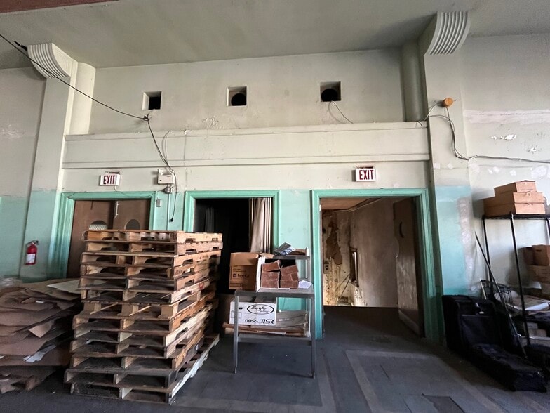 More Photos Of 307 E Airy St, Norristown Warehouse For Sale