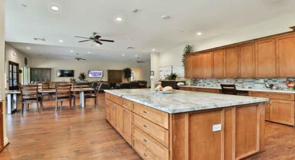 More Photos Of 196 Camelot St, Conroe Assisted Living For Sale