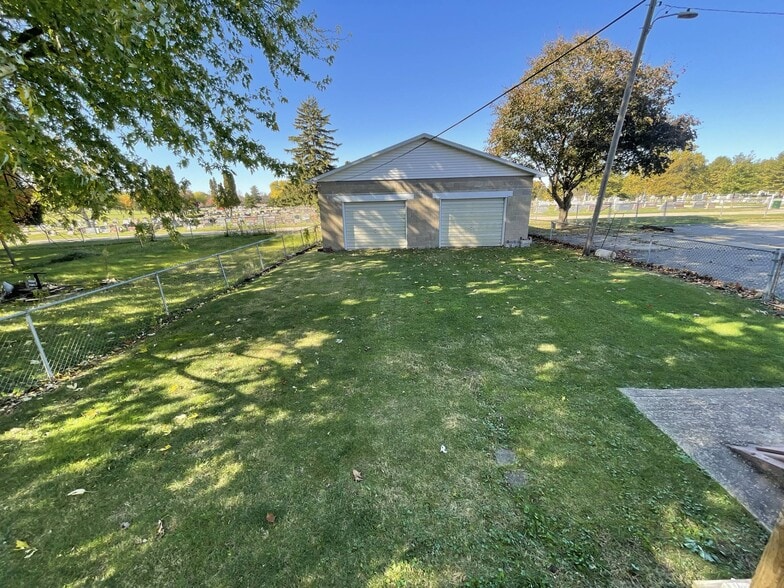 More Photos Of ,  Unknown For Sale