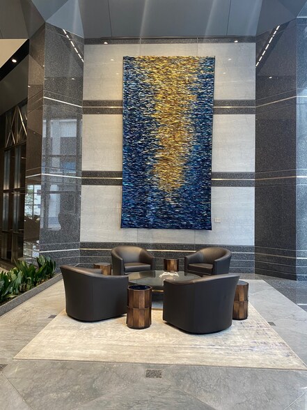 More Photos Of 50 N Laura St, Jacksonville Office For Lease