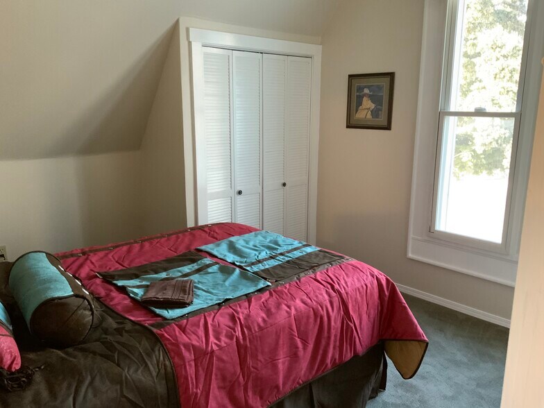 More Photos Of 155 Townsend St, Cedarville Apartments For Sale