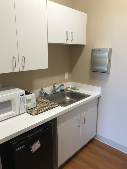 More Photos Of 1150 Omega Dr, Hagerstown Medical For Sale