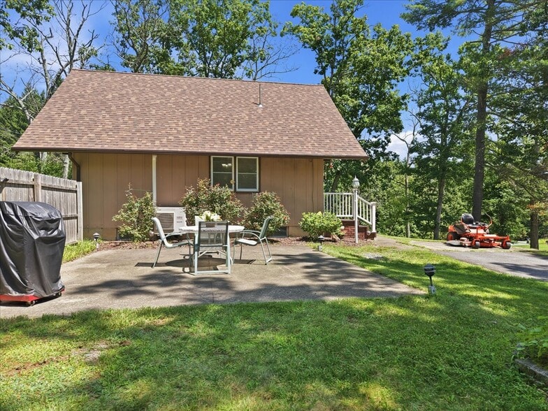 More Photos Of 111 Mountain Springs Rd, Milford Land For Sale