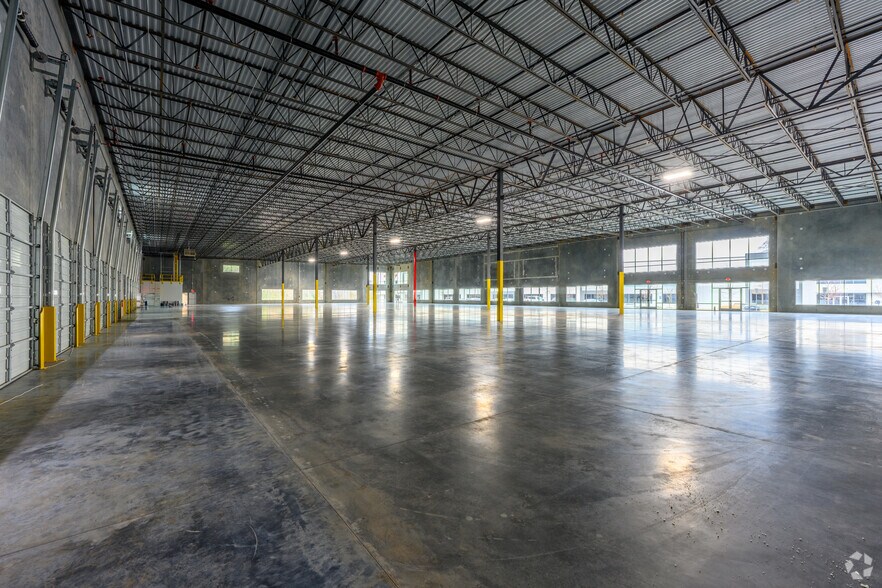 More Photos Of Chamblee Tucker Rd, Chamblee Unknown For Lease