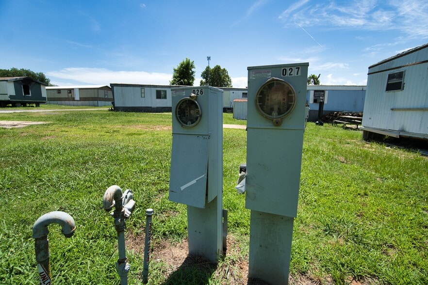 More Photos Of 400 S Front St, Noble Manufactured Housing Mobile Home Park For Sale