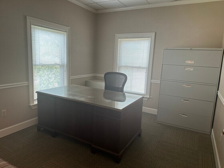 More Photos Of 2601 Commons Blvd, Augusta Office For Lease