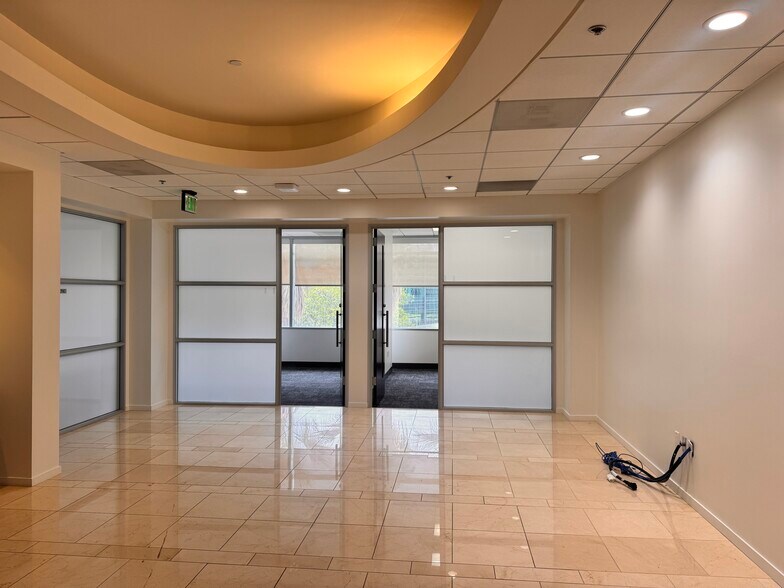 More Photos Of 2151 E Grand Ave, El Segundo Office For Lease