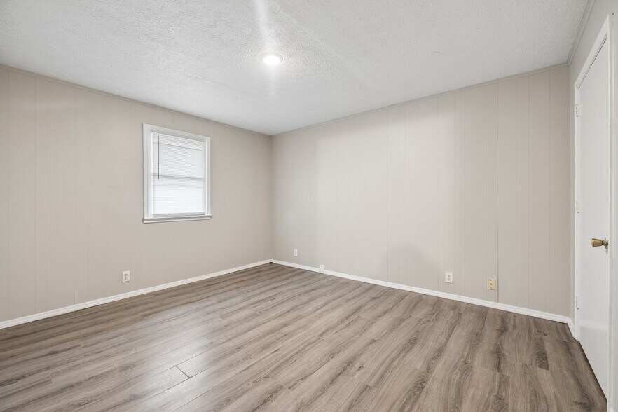 More Photos Of 542 Ashe Ave, New Johnsonville Apartments For Sale
