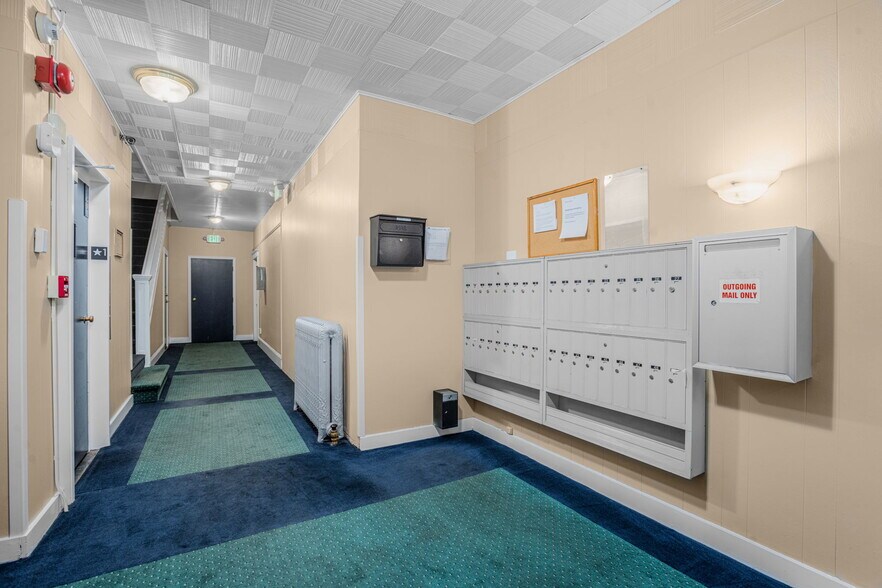 More Photos Of 2157 W Burnside St, Portland Apartments For Sale