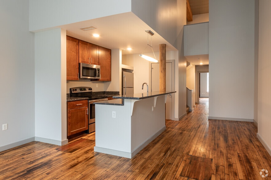 More Photos Of 3300 Clipper Mill Rd, Baltimore Apartments For Lease