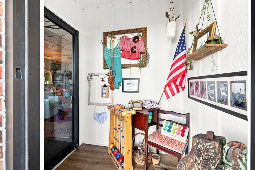 More Photos Of 2705 N Croatan Hwy, Kill Devil Hills Freestanding For Sale