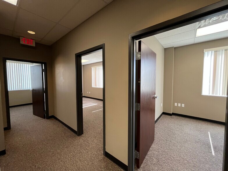 More Photos Of 7340 W 21st St N, Wichita Office For Lease