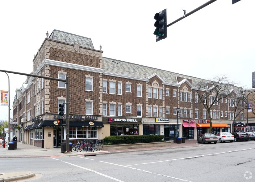 More Photos Of 720 Clark St, Evanston Apartments For Lease