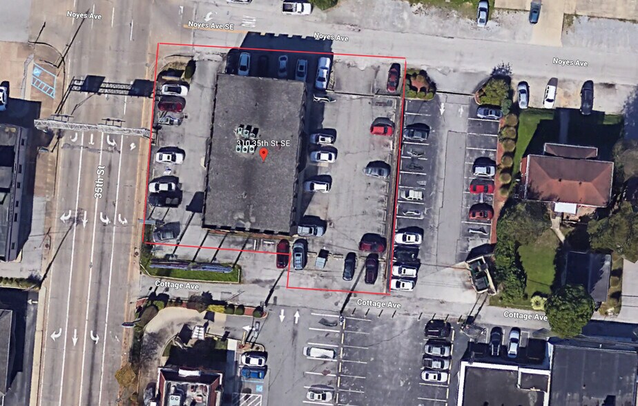 More Photos Of 310 35th St SE, Charleston Medical For Sale