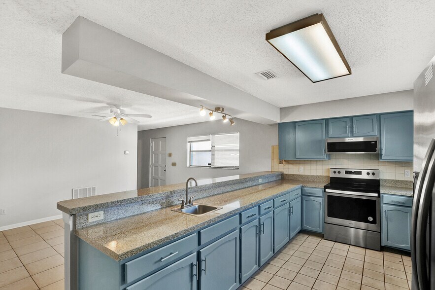 More Photos Of 208 Hopkins St, Neptune Beach Multifamily For Sale