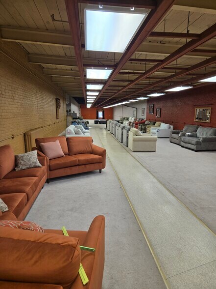 More Photos Of 230 Factory St, Watertown Warehouse For Sale