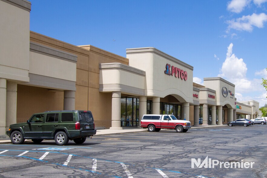 More Photos Of 6910 S Redwood Rd, West Jordan Storefront For Lease