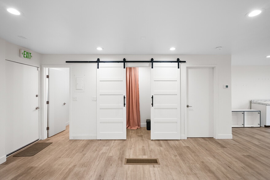 More Photos Of 1549 S 1100 E, Salt Lake City Office For Lease