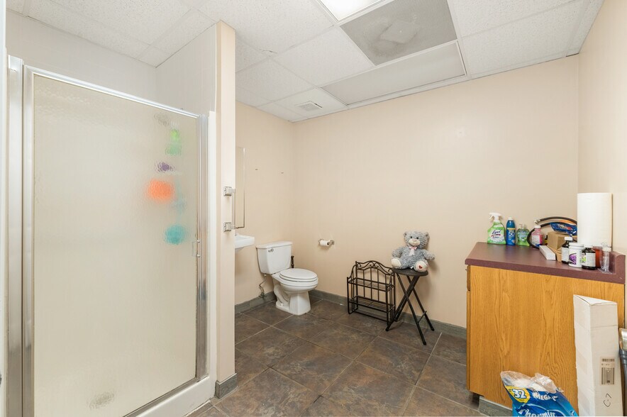More Photos Of 3480 W Main St, League City Medical For Sale