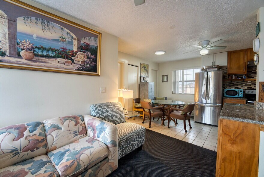 More Photos Of 107 Anastasia Blvd, Saint Augustine Hotel For Sale