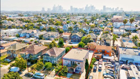More Photos Of 2506 S Budlong Ave, Los Angeles Apartments For Sale