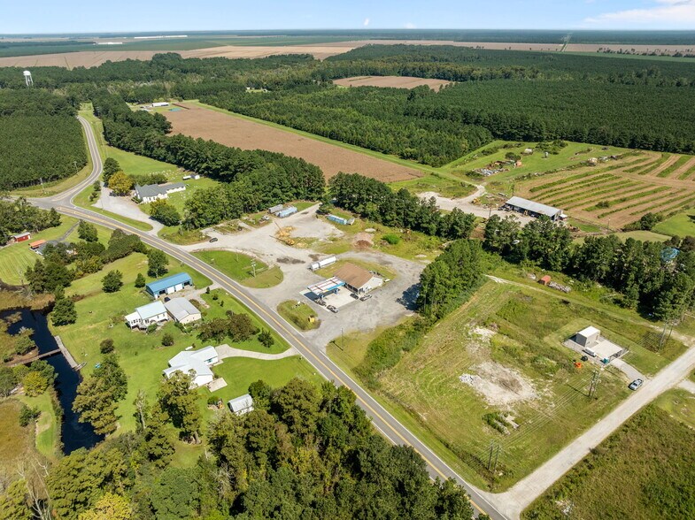 More Photos Of 39365 US Highway 264 E, Belhaven General Retail For Sale