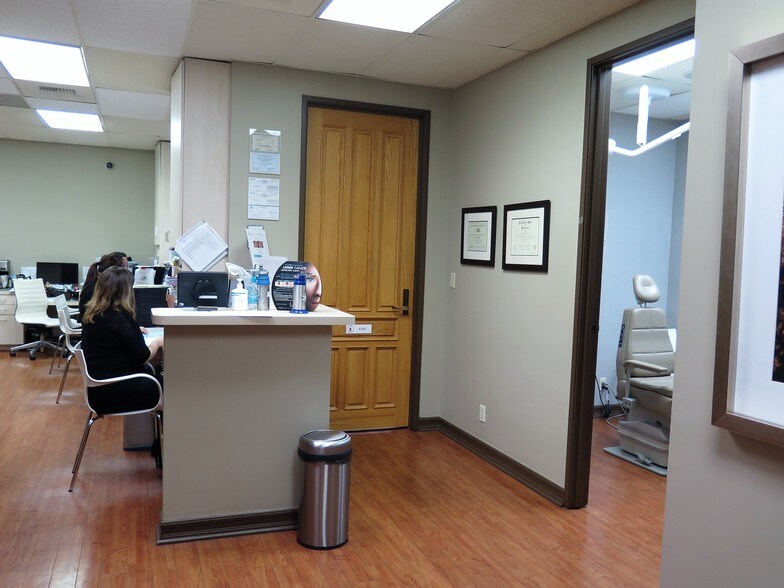 More Photos Of 3475 Torrance Blvd, Torrance Medical For Lease