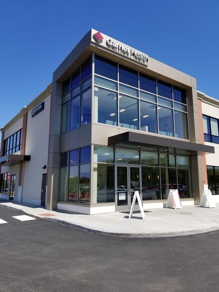 More Photos Of 84 Clowes Ave, Goshen Unknown For Lease