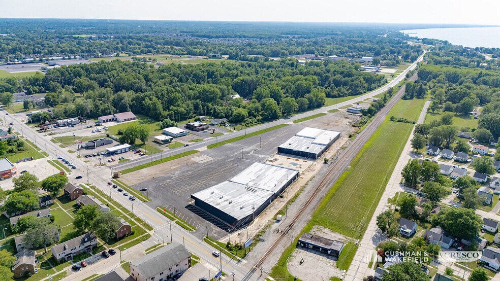 More Photos Of 2418-2630 W 21st St, Lorain Unknown For Lease