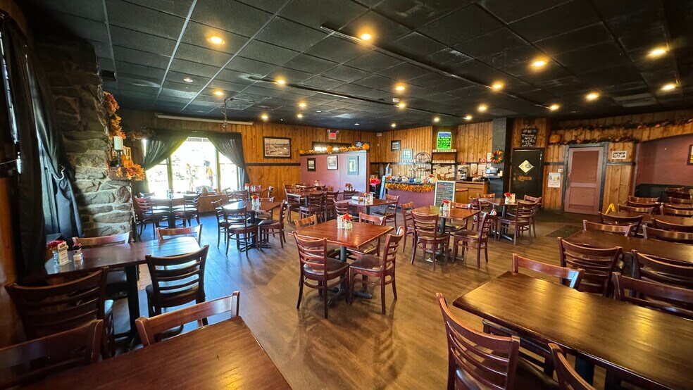 More Photos Of 840 Belvidere Rd, Phillipsburg General Retail For Sale