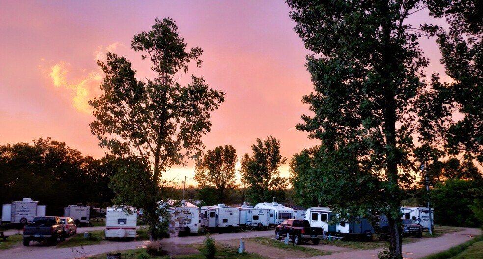 More Photos Of 26143 Spanky Ln, Waynesville Specialty For Sale