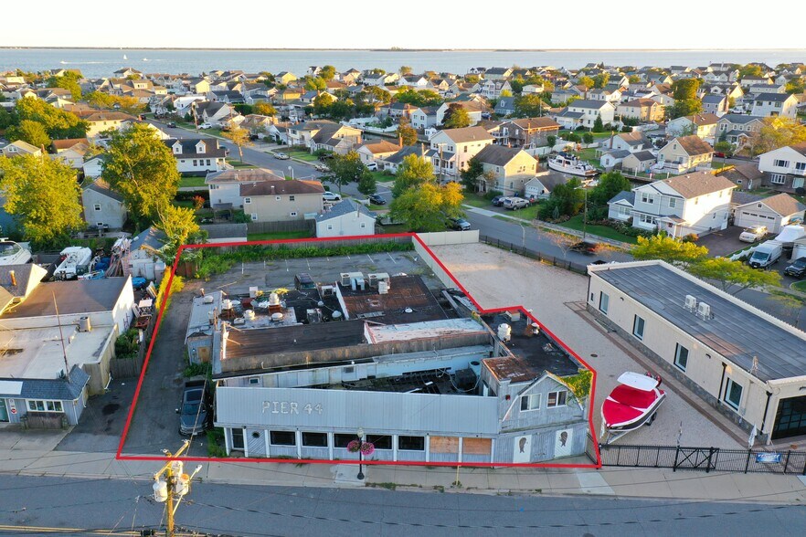More Photos Of 444 Fire Island Ave, Babylon General Retail For Sale