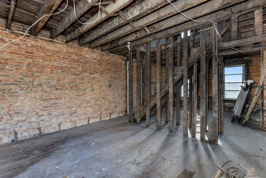 More Photos Of 414 Central Ave, Cincinnati Apartments For Sale