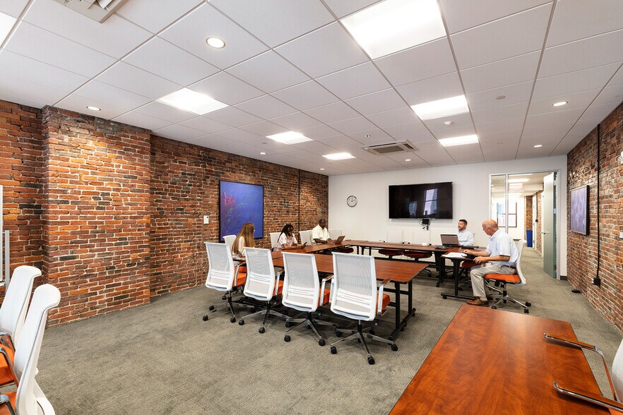 More Photos Of 121 High St, Boston Office For Lease