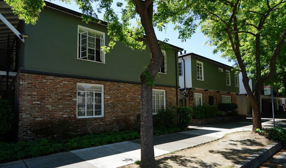 More Photos Of 1510 18th St, Sacramento Apartments For Sale